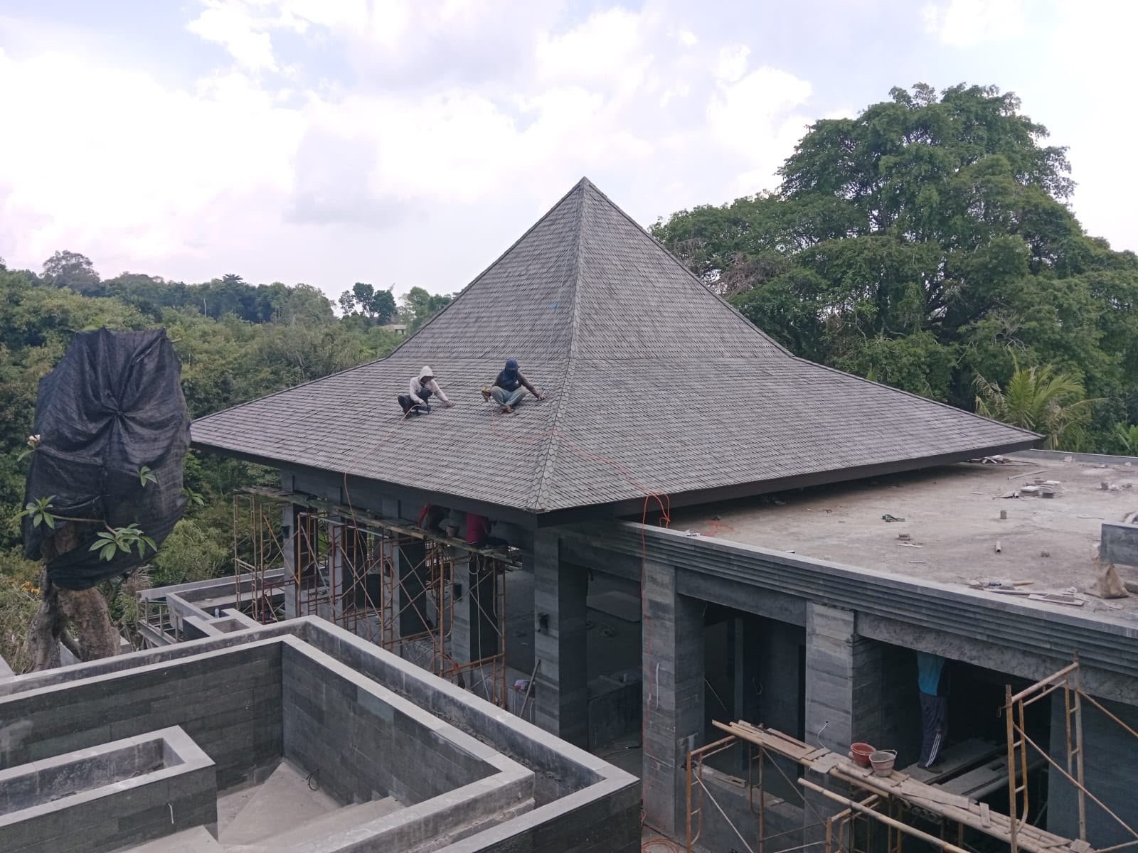 Elevate Your Architectural Design with Premium Indonesian Ironwood Roof Shingles